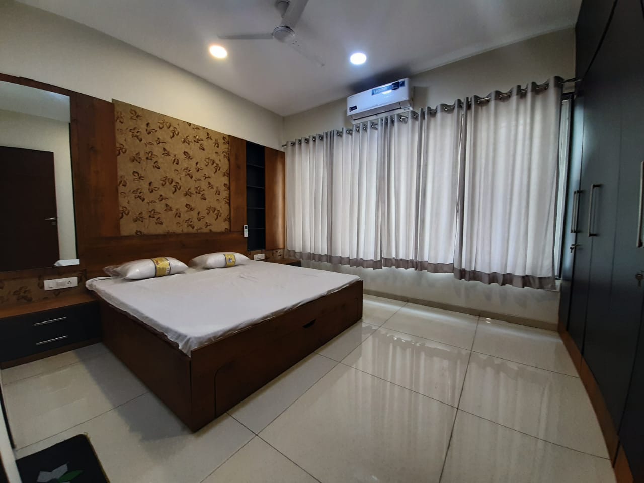 2 BHK Flat for sale in indore